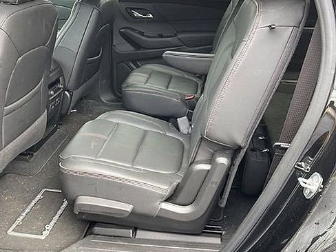 Certified 2023 Chevrolet Traverse RS AWD/4WD image 20