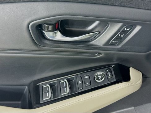 Used 2023 Honda Accord Touring image 23