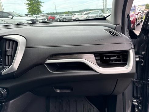 Used 2021 GMC Terrain SLT w/ Infotainment Package II FWD image 20
