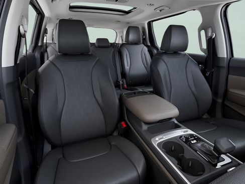 New 2026 Kia Carnival SX image 11