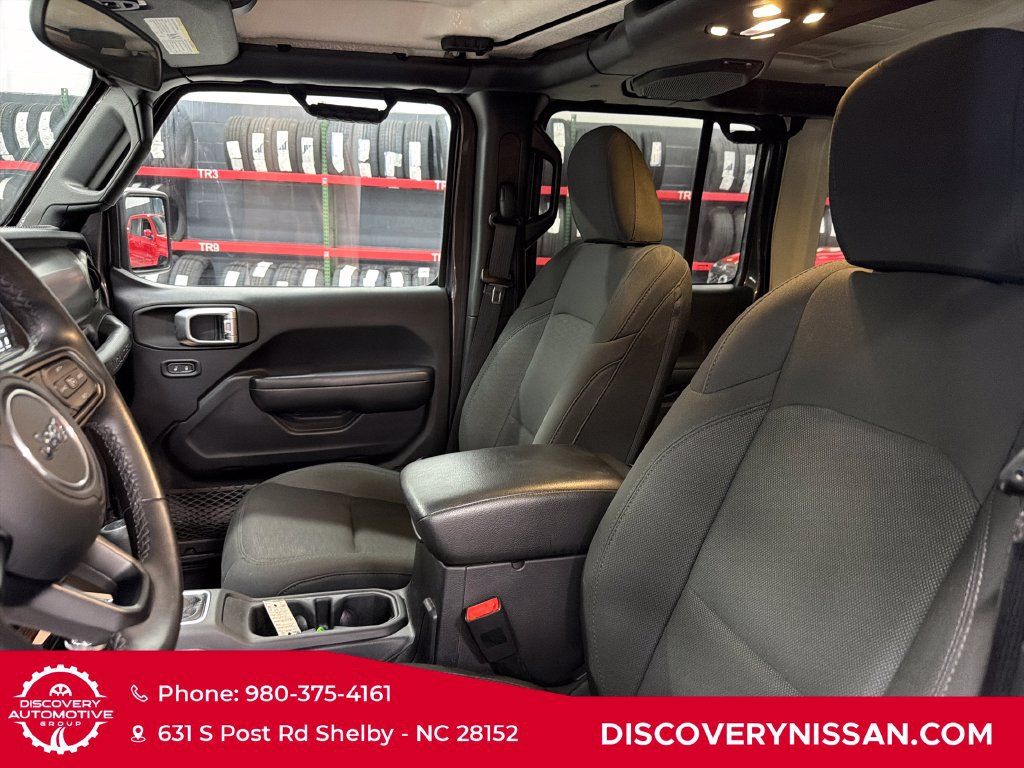 Used 2019 Jeep Wrangler Unlimited Sport S AWD/4WD image 13