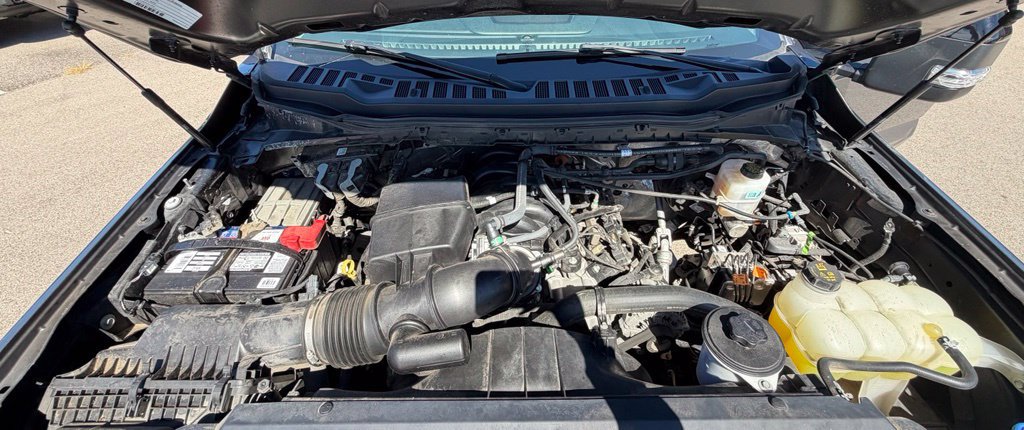Used 2024 Ford F250 Lariat w/ Sport Appearance Package AWD/4WD image 33