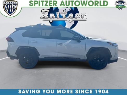 Used 2022 Toyota RAV4 XSE w/ XSE Grade Weather Package AWD/4WD image 10