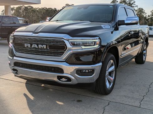Used 2021 RAM 1500 Limited image 2