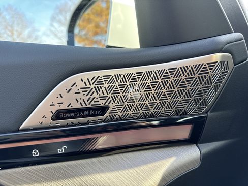 New 2026 BMW 550e xDrive w/ Executive Package AWD/4WD image 20