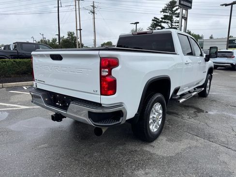 Used 2025 Chevrolet Silverado 3500 LT AWD/4WD image 6
