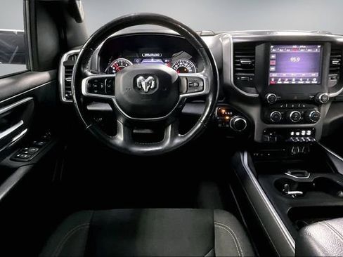 Used 2019 RAM 1500 Big Horn AWD/4WD image 10