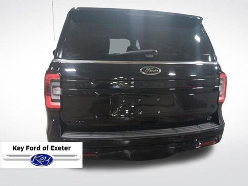 Certified 2024 Ford Expedition Limited image 9