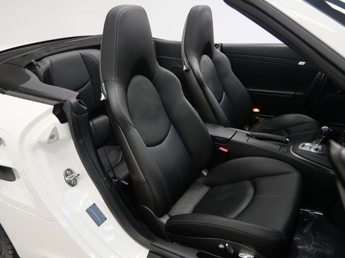 Used 2012 Porsche 911 Turbo S AWD/4WD image 27