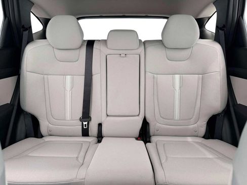 New 2026 Hyundai Tucson SEL FWD image 16