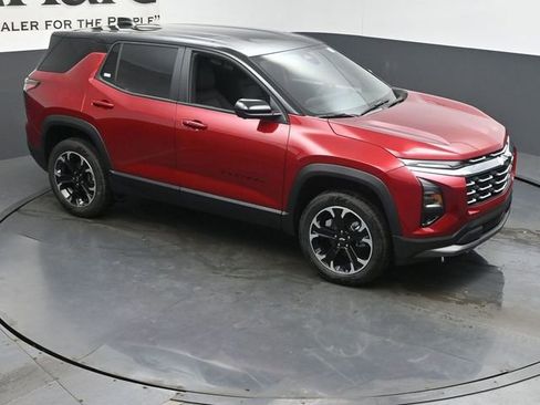 New 2026 Chevrolet Equinox LT w/ Safety and Technology Package FWD image 16