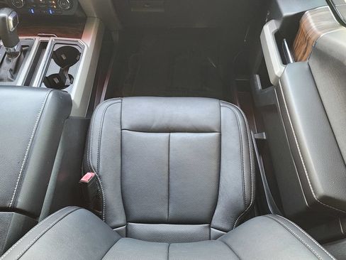 Used 2020 Ford F150 Lariat AWD/4WD image 13