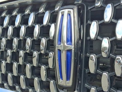 Used 2020 Lincoln Aviator Black Label Grand Touring image 32