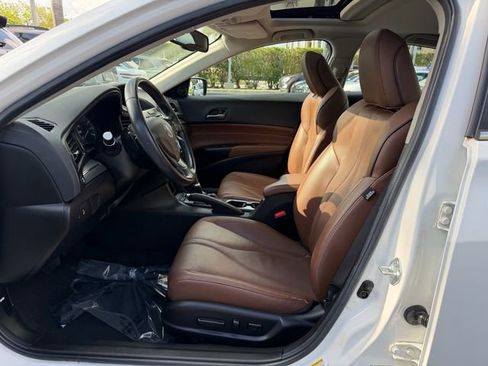 Used 2022 Acura ILX w/ Premium Package FWD image 8