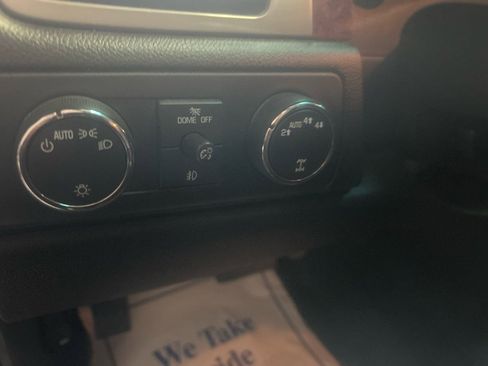 Used 2013 Chevrolet Tahoe LTZ image 14