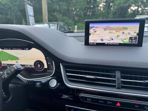 Used 2017 Audi Q7 3.0T Prestige image 27
