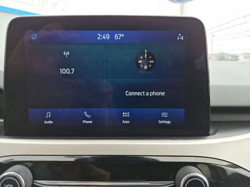 Used 2020 Ford Escape SE image 19