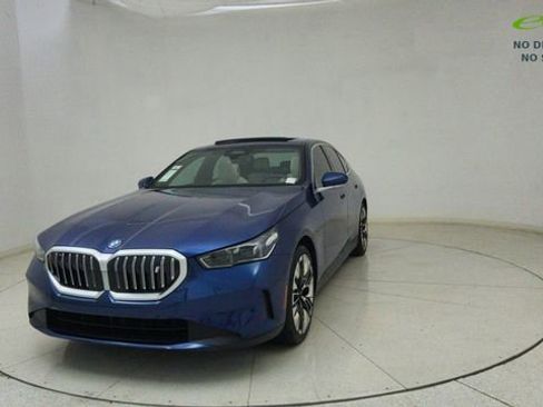 Used 2025 BMW i5 xDrive40 w/ Premium Package AWD/4WD image 65