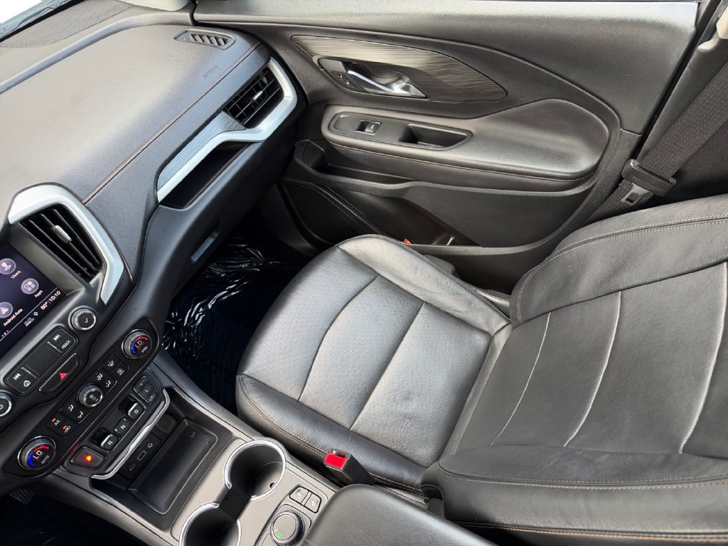 Used 2020 GMC Terrain SLT FWD image 17