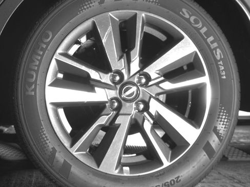 Used 2025 Nissan Versa SV image 14