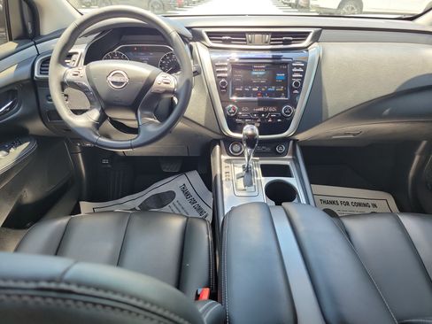 Used 2024 Nissan Murano SV w/ SV Midnight Edition Package FWD image 13