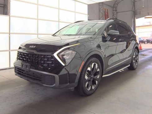 Used 2023 Kia Sportage X-Line w/ X-Line Premium Package image 2