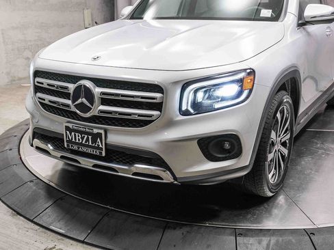 Certified 2022 Mercedes-Benz GLB 250 image 11