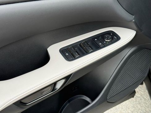 Used 2025 Lexus RX 350 Premium image 23