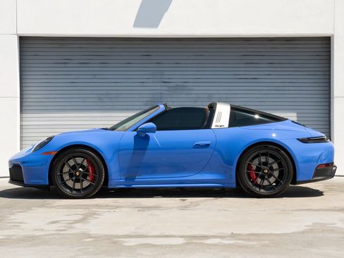 Certified 2026 Porsche 911 Targa 4 GTS AWD/4WD image 2