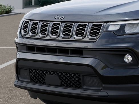 New 2025 Jeep Compass Latitude w/ Sun & Sound Group AWD/4WD image 12