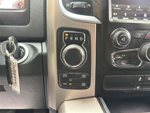 Used 2018 RAM 1500 Big Horn AWD/4WD image 19
