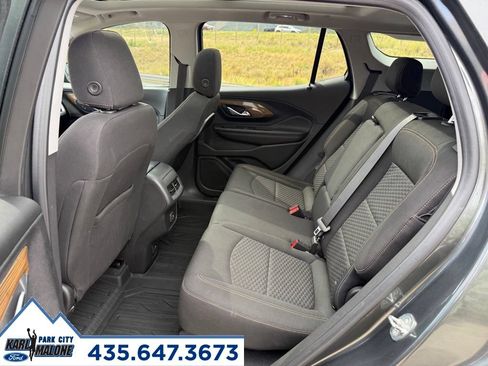 Used 2021 GMC Terrain SLE w/ Driver Convenience Package AWD/4WD image 26