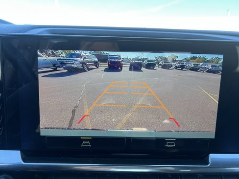 Certified 2025 Chevrolet Silverado 1500 LT image 26