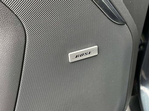 Used 2021 GMC Yukon XL Denali image 13