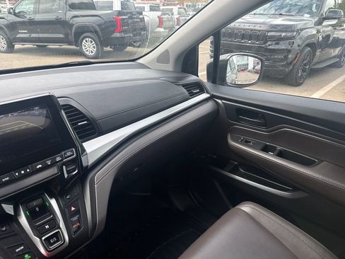 Used 2019 Honda Odyssey EX-L image 26