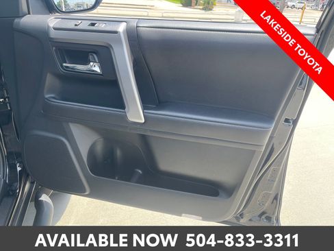 Used 2023 Toyota 4Runner SR5 Premium w/ Moonroof Package RWD image 17