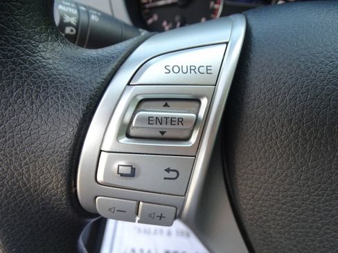Used 2016 Nissan Altima 2.5 S FWD image 14
