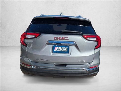 Used 2023 GMC Terrain SLT image 6