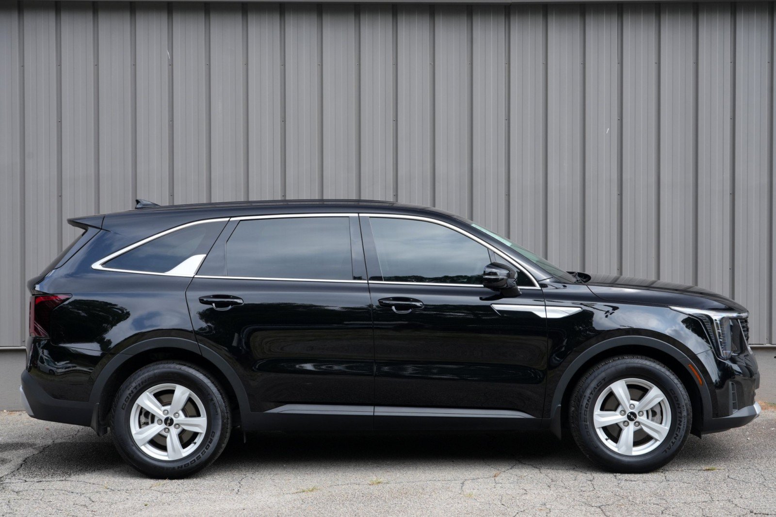 Used 2024 Kia Sorento LX FWD image 50