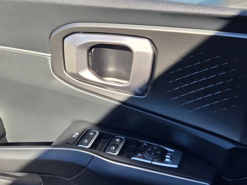 New 2026 Kia Sorento S image 18