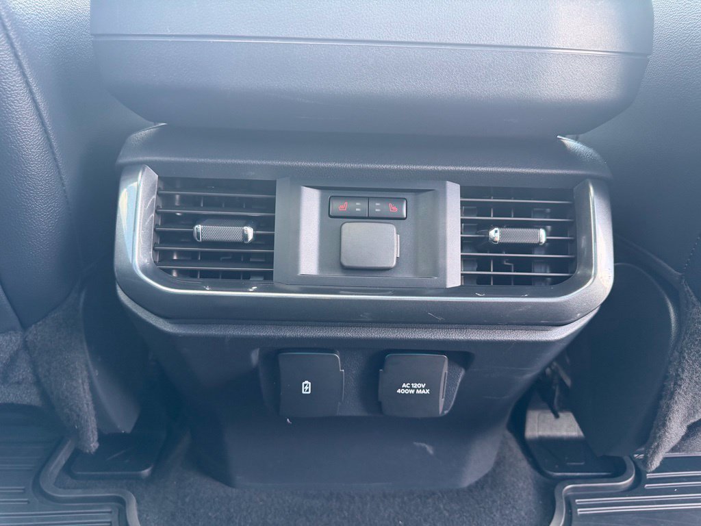 Used 2023 Ford F150 Lariat w/ Equipment Group 502A High AWD/4WD image 28