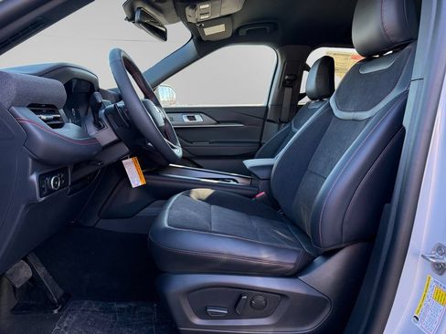 New 2026 Ford Explorer ST AWD/4WD image 13