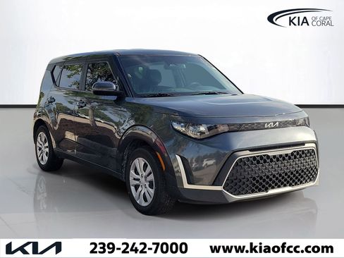 Certified 2024 Kia Soul LX FWD image 1