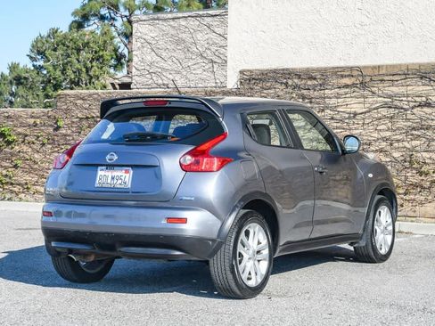 Used 2013 Nissan Juke S FWD image 7