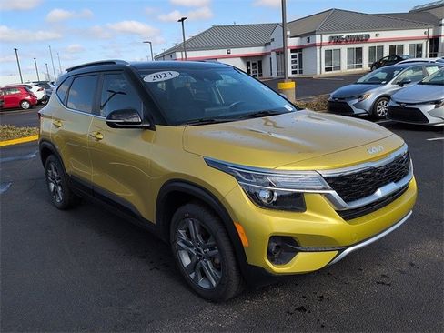 Used 2023 Kia Seltos S image 1