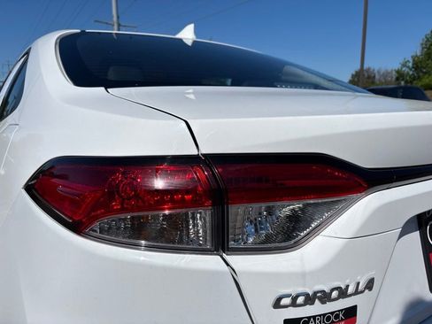 Used 2024 Toyota Corolla LE FWD image 13
