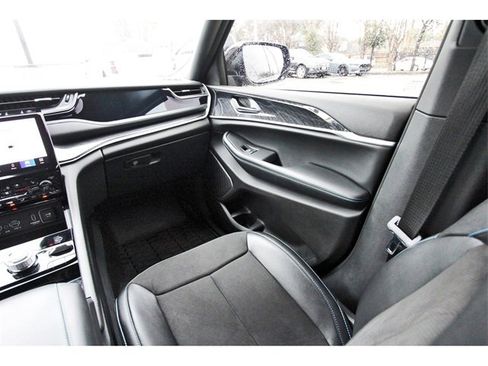 Used 2023 Jeep Grand Cherokee Trailhawk w/ Advanced Protech Group II image 9