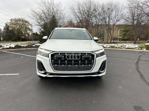 Used 2025 Audi Q7 3.0T Premium Plus w/ Premium Plus Package AWD/4WD image 2