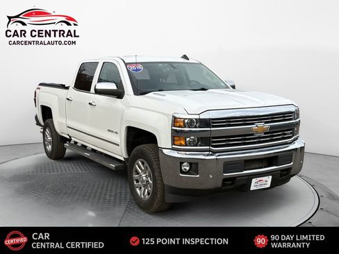Used 2016 Chevrolet Silverado 2500 LTZ w/ Duramax Plus Package image 7