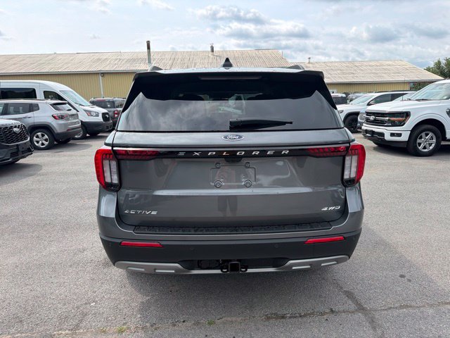 Used 2026 Ford Explorer Active w/ Active Comfort Package AWD/4WD image 6